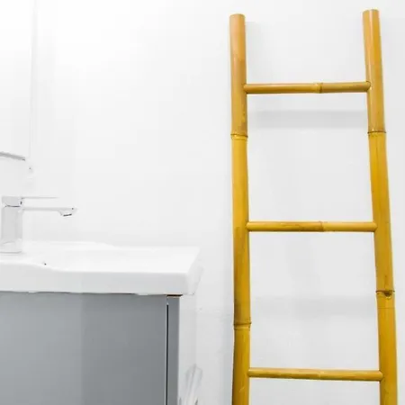 Le Descartes, à 50m De La Gare Fibre/tv Connecté *