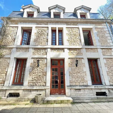 Appartement Le Descartes, à 50m De La Gare Fibre/tv Connecté